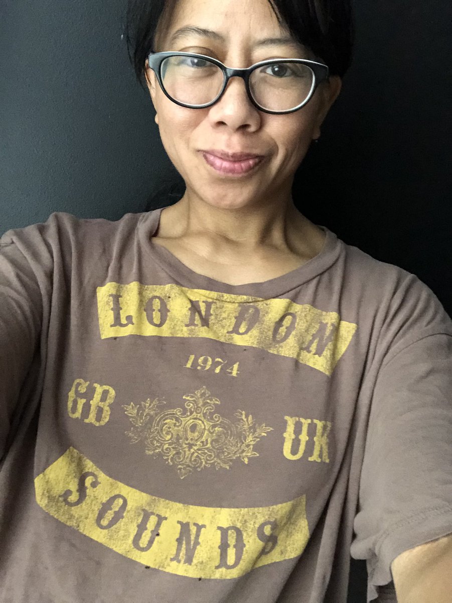 balcitaj's tweet image. Serious Q for @WYEP - Do you ever play only British music like ALL DAY?? #GBshirt! #UK #Londonsounds #bangersandmash 🇬🇧😁