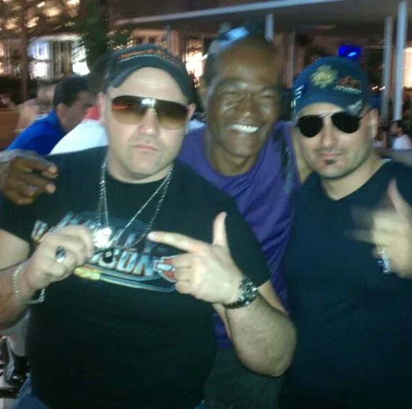 RonDLim's tweet photo. #tbt #wmc2012 @HarleyAndmuscle #Wintermusicconference #RonD8Lim #MiamiBeach #PowerOfLoveProductions https://t.co/qk1vG976e5