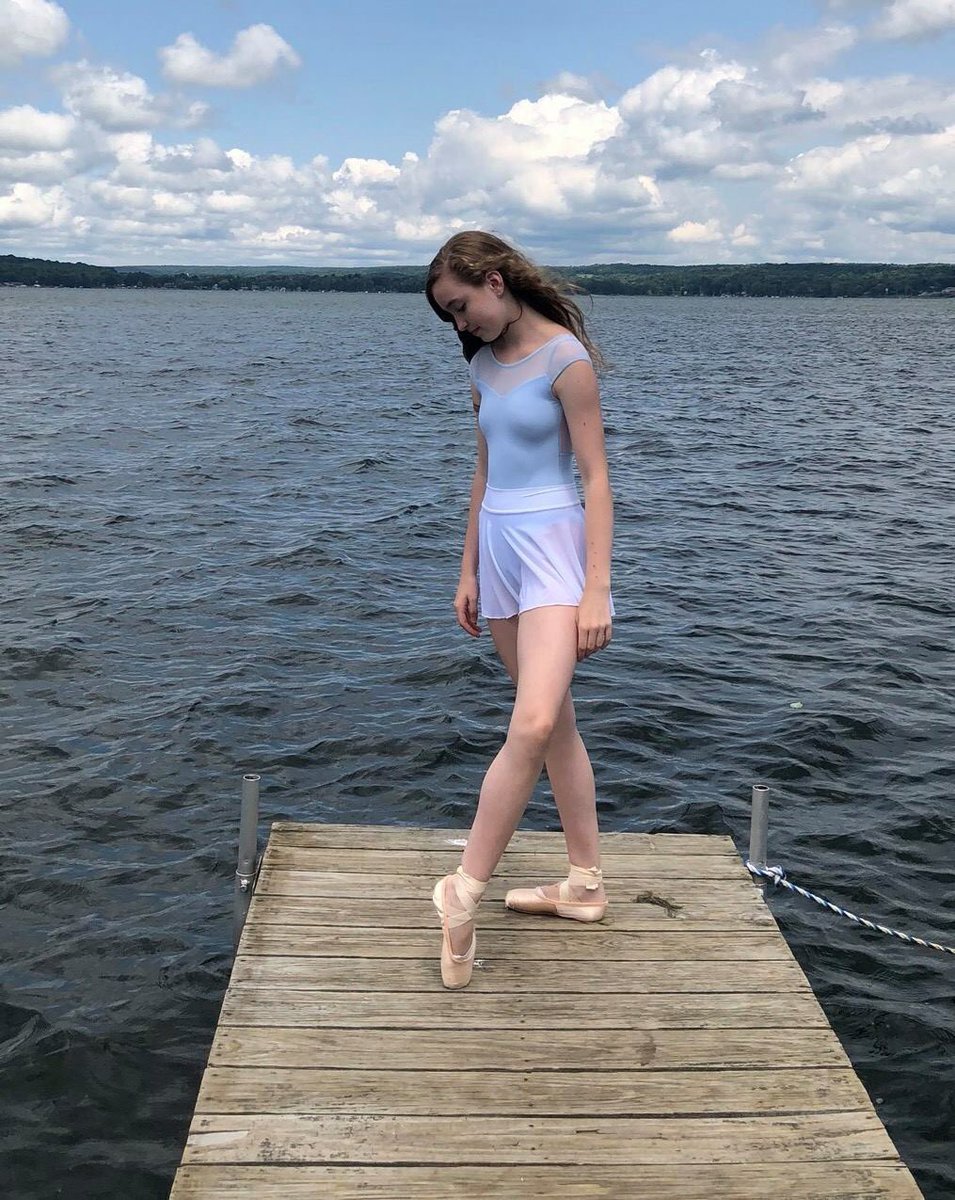 Dancer_NYC14's tweet photo. "Dance to the song of the sea!"
https://t.co/8Ro3WGpt9z #Dancer #Dance #Ballet #BalletDancer #CustomDesignedLeotards #CustomDanceWear #DanceWear #Leotards #BeautifulLeotards #DancePhotography #BalletBeautiful #DancingFeet #Dancing #EnPointe #AspiringDancers #BalletLove @Etsy https://t.co/pGRa370qkv