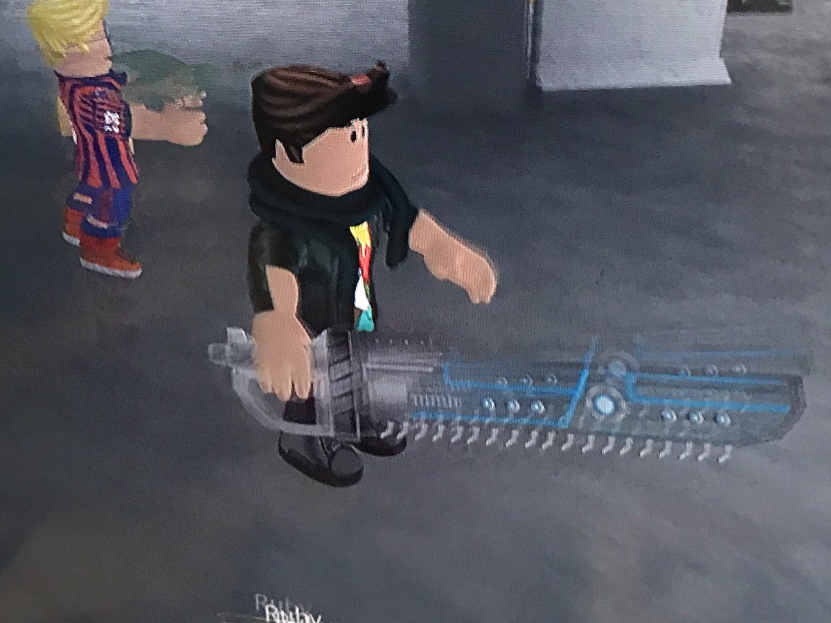 Leakycheese Ft Dave Auf Twitter My Son Is Playing Zombie Rush In Roblox On The Xbox One He Has Just Unlocked A New Melee Weapon It S A Space Marine Chainsword This - warhammer 40k hat roblox