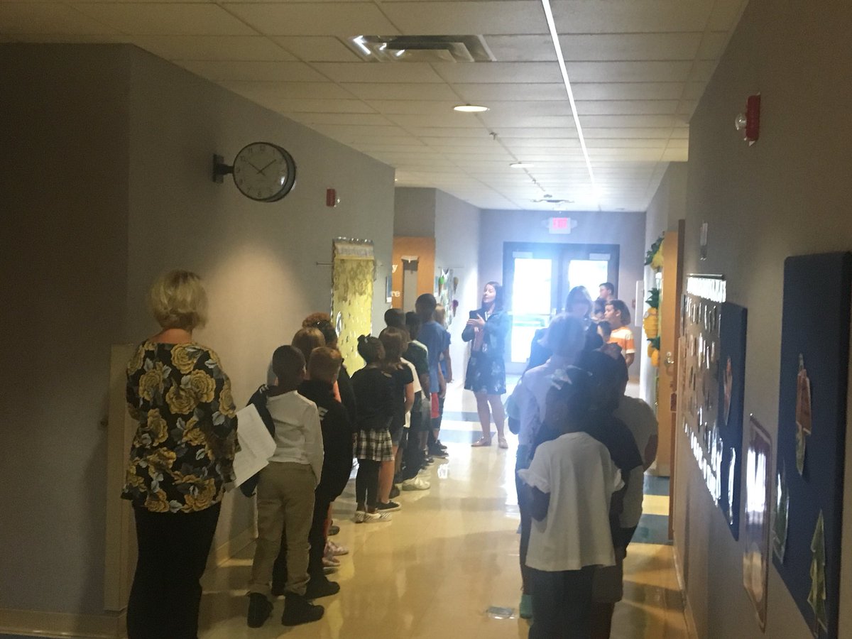 SuptMJBrown's tweet photo. Our kids are reviewing procedures and asking great questions at @TaylorRoadElem!! #firstdayoffirsts #reynproud https://t.co/Bu6Vsm64FY