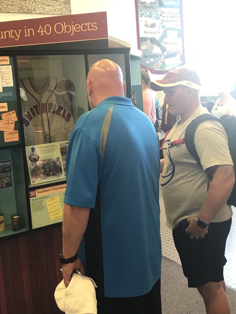 nstreet_teaches's tweet photo. Spent the first part of our morning with a Project Launch at the Isle of Wight County Museum. New Ts are digging deeper to think of how to incorporate the community and curriculum into their PBLs. @Worldsoldestham @IWCSchools #pbllaunch #itsforthekids #oldestham #oldestpeanut https://t.co/th5TFGRiTz
