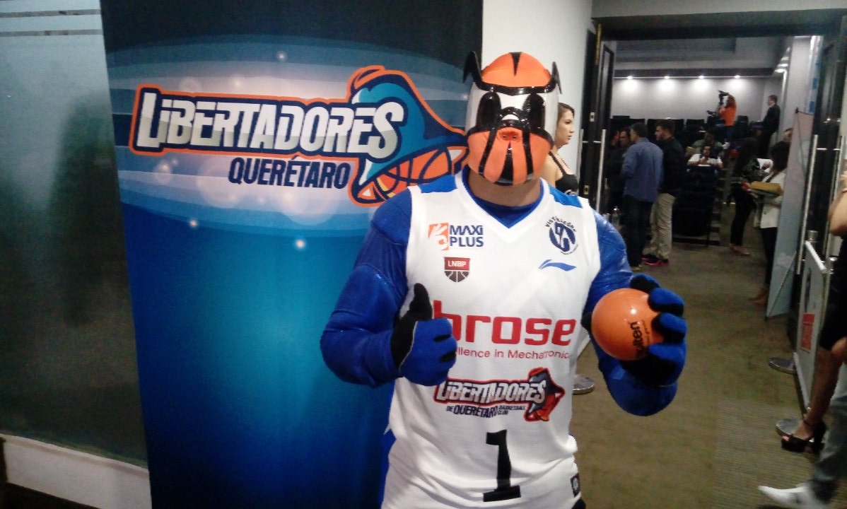 TorchoRules's tweet photo. ¡Ya estoy listo! No te olvides de seguir la rueda de prensa en Facebook.

#SomosLibertadores🔔#RuidoQuerétaro📢 #EsteEsMiJuego🏀 https://t.co/3JwD3iTWpP
