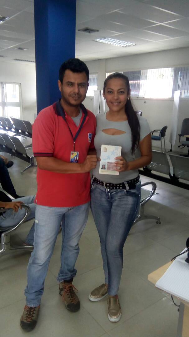 BatallonDigital's tweet photo. #ATENCION. #Saime del Edo. #Portuguesa activos entregando prórrogas a usuarios de la entidad. #pasaporte #pasaporteexpress.
El #Saime continua comprometido con el pueblo venezolano y mejorando la calidad del servicio.

#CrecimientoEconomico https://t.co/EUnPmHAl0G