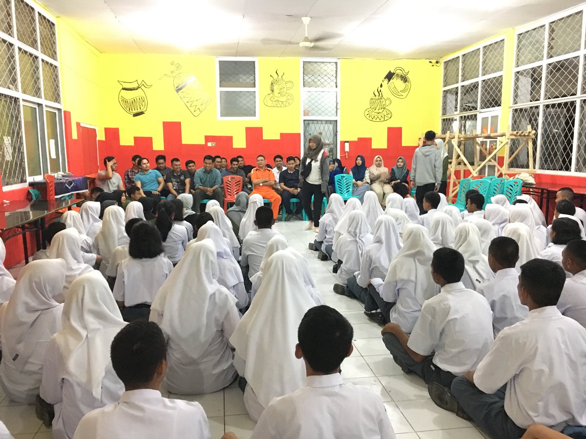 Paskibraa17's tweet photo. Sedang berlangsung Malam Ramah Tamah https://t.co/WIWjY1RalP