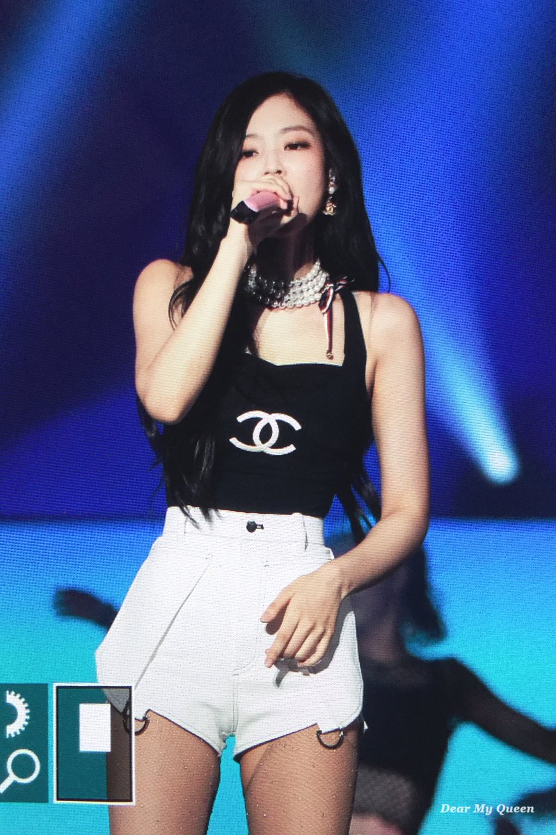kimjennie116's tweet photo. 180816 Fukuoka #블랙핑크 #제니 #BLACKPINK #JENNIE ✨✨ https://t.co/BqU5IxLDL6