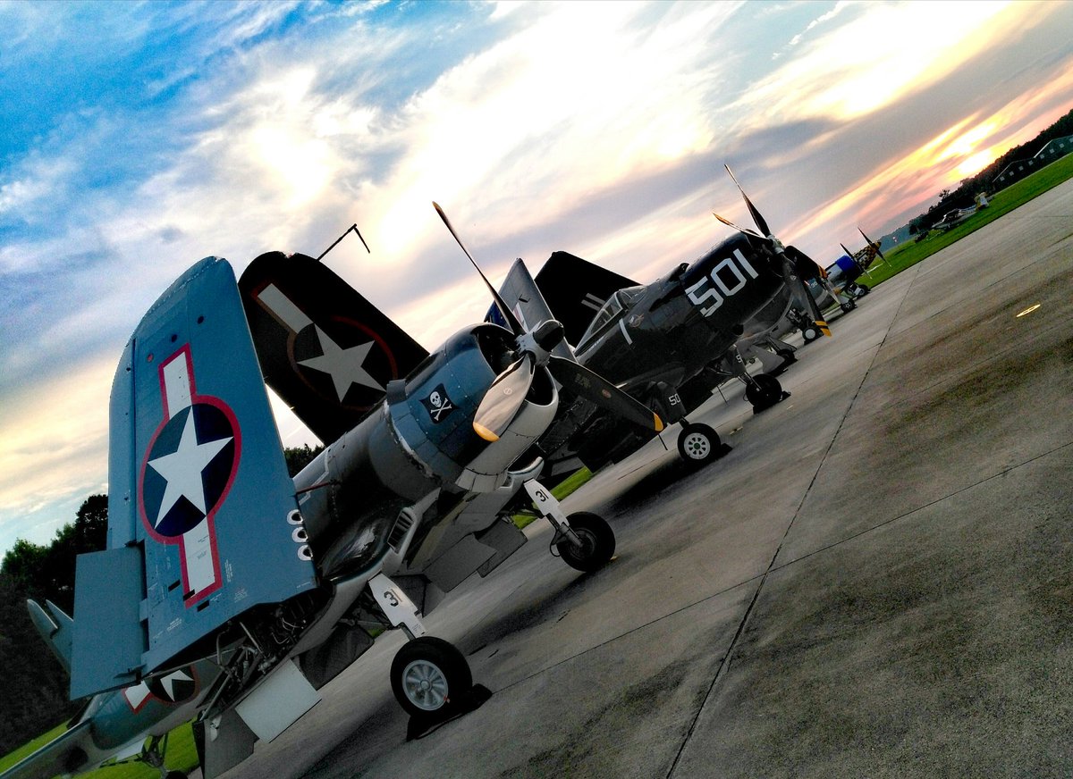 Munchkinn0's tweet photo. Colt Ford Concert at the Military Aviation Museum!
#DiamondLIVE #DiamondEvents @DRIguy2017 @davidj_daniel @DemutisG @misty_raybuck https://t.co/Yab0TZ9qW6