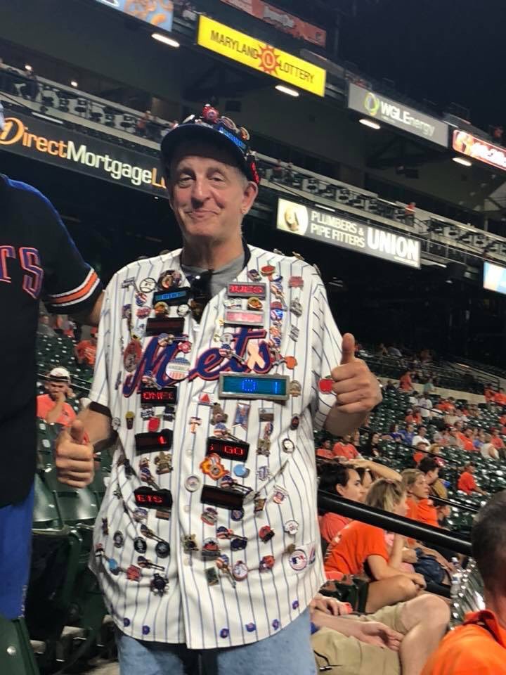 TheMetsChick's tweet image. Amazing win lasting night and great outing with @DCMETS16 and #PinMan 📚📚📚 #LGM