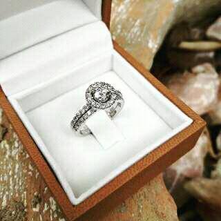 iFani_com's tweet photo. #CoupleGoals https://t.co/PXBgn4pCyR