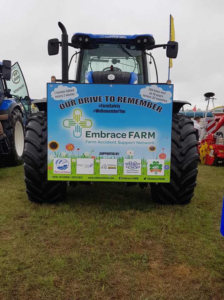 MeathMacra's tweet photo. Meath Macra are delighted to be part of the @EmbraceFARM Drive To Remember. We are looking forward to bringing the Embrace Farm tractor around the royal county this Sunday. #Farmsafety #OurDriveToRemember #WeRememberYou #Meath #Macra https://t.co/pVX56OiBXU