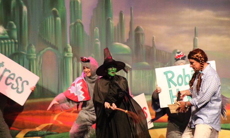 There’s No Place Like Home, and There’s No Place Like Carroll! Awesome job by Dorothy and the gang in the Wizard of Oz: Dragon Edition! #TheresNoPlaceLikeHome #WelcomeToTheEmeraldCity #CarrollConvo18