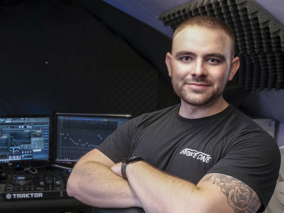 Barrow DJ <a href="/StrikeOneMusic/">Strike One</a> made a huge impression at <a href="/KendalCalling/">Kendal Calling 🦌</a> this summer - he tells us about his big plans for the future:

cumbrialive.co.uk/Grants-Kendal-…