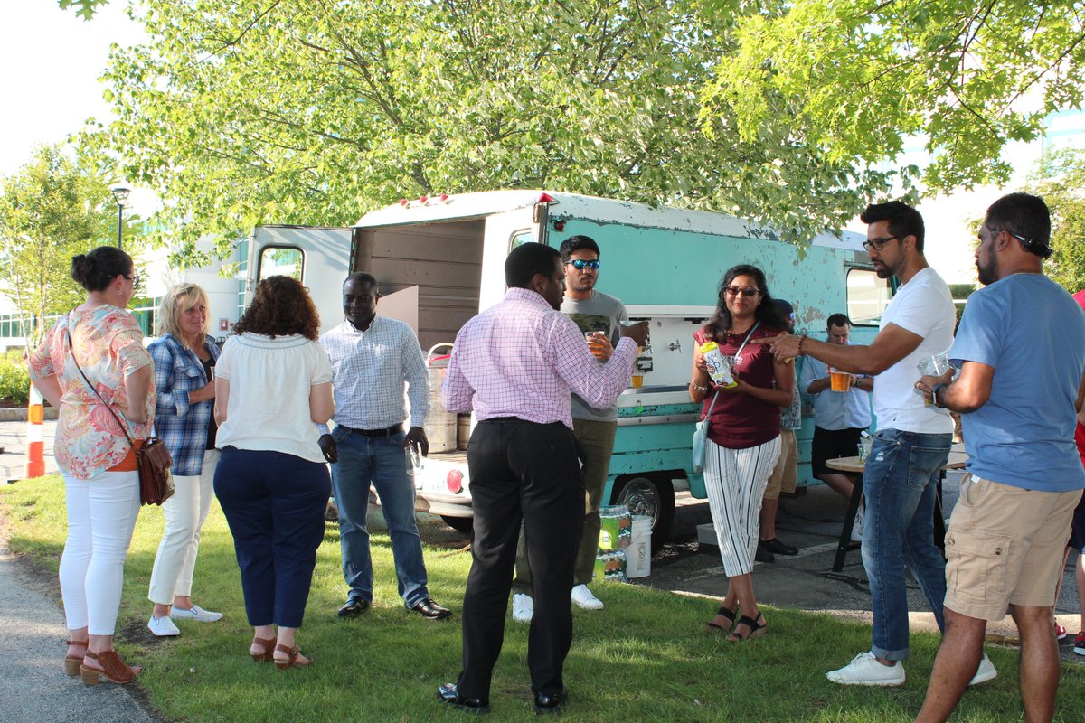 Crosby_Center's tweet photo. It's #TappedThursday with summer fun, sun, Jenga, corn hole, tunes, snacks and beer on tap from 4:30pm to 6:30pm at 32 Crosby #tenantevent #tenantappreciation https://t.co/cnCK6twdj6