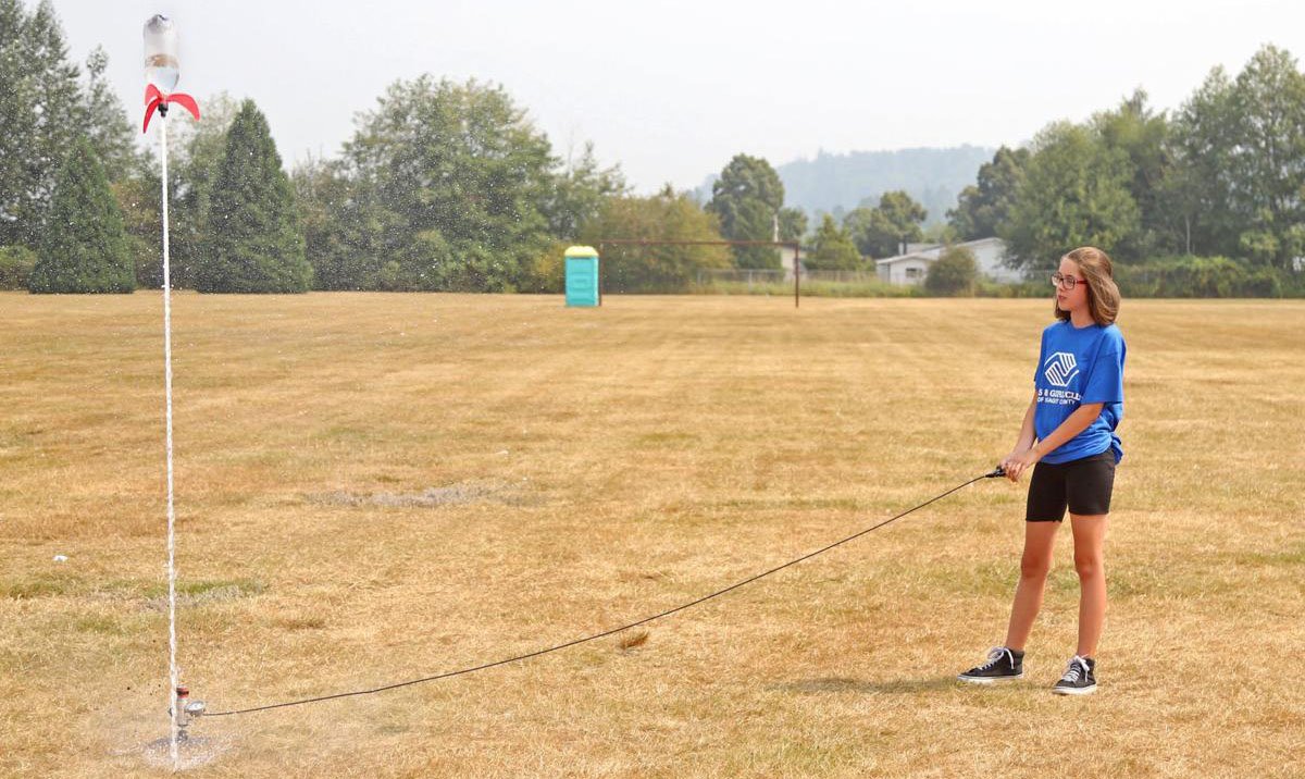 goskagit's tweet image. Kids in the Boys &amp;amp; Girls Clubs of #Skagit County’s Launch Camp got to launch their water-powered rockets Wednesday skagit.ws/2vPVomW #SkagitEd