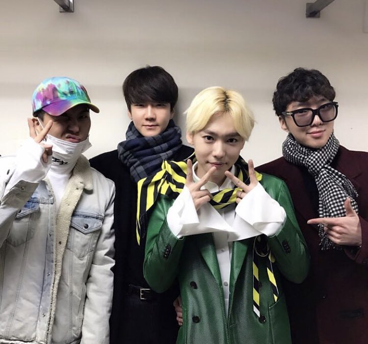 police_LSH's tweet photo. 어쩌면 너무나도 지치고 힘들었을 4년.
기다림이 누군가는 힘들고 누군가는 미안했을 시간들이지만 위기에 굴복하지 않고 기회로 만들어 당당히 승리로 쟁취해낸 우리 ‘강김송이’ 의 4주년 진심으로 축하해 !! 어떤 순간들이 오더라도 지금처럼 묵묵히 꾸준히 응원할거야 💓
#WINNER_4TH_BITHTDAY https://t.co/HcaN1Rm7jG