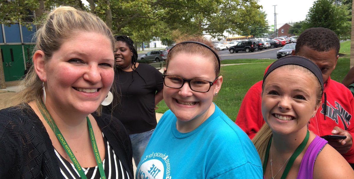 ThompsonESCS's tweet photo. PD with the best!! #EastSideTech https://t.co/VoQxAA93PM