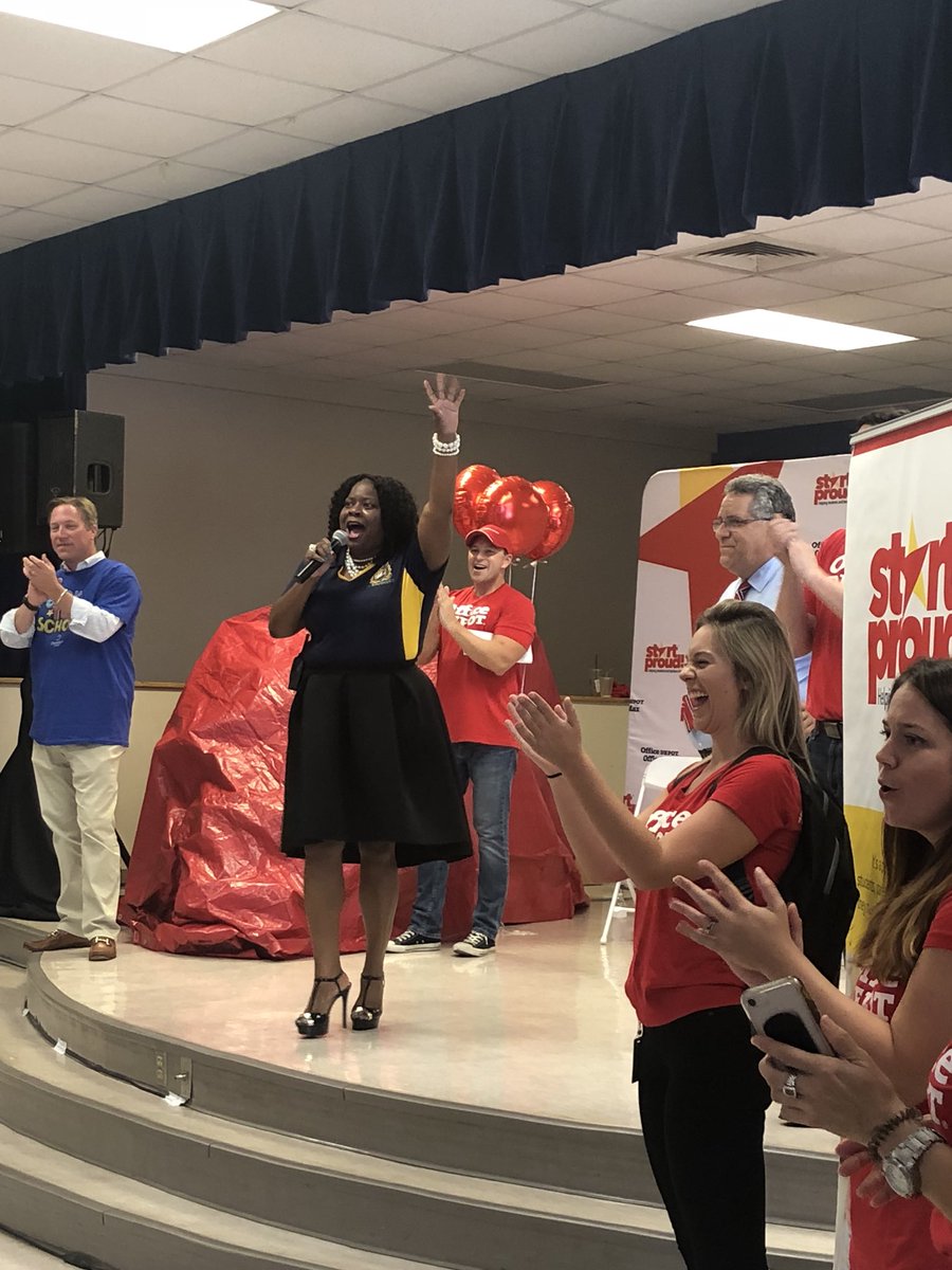 Jennifer Cournoyer tweet media