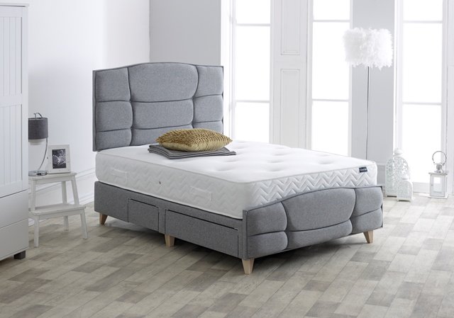 ComfortZoneIrl's tweet photo. Vogue Beds will launch their new Bedsteads at IFHS 2018.....Irish  Furniture and Homeware Show Sat 18th to Tuesday 21st August, please call to our stand in the marquee to say hello and we will introduce you to our new Bedstead https://t.co/OIL7OHqAnu