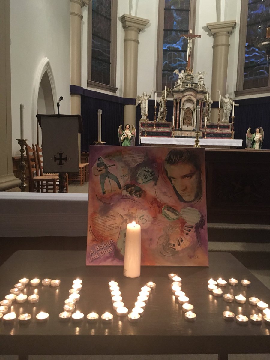 fromvlee's tweet photo. Our Candlelight Vigil in the St Agnes church, Egmond, Holland #elvis #ElvisWeek18 https://t.co/ZFBivTz946