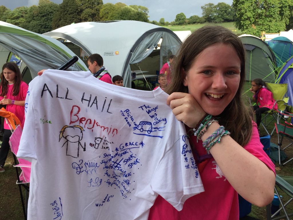 1stPentwynScout's tweet photo. After a lie in to avoid the rain - we’ve absolutely loved our day with our T-Rex pals, “creating” our own tshirts and enjoying the @JIJ2018 talent show! 🦖⛺️❤️🎉 https://t.co/PZJ8yreUSF