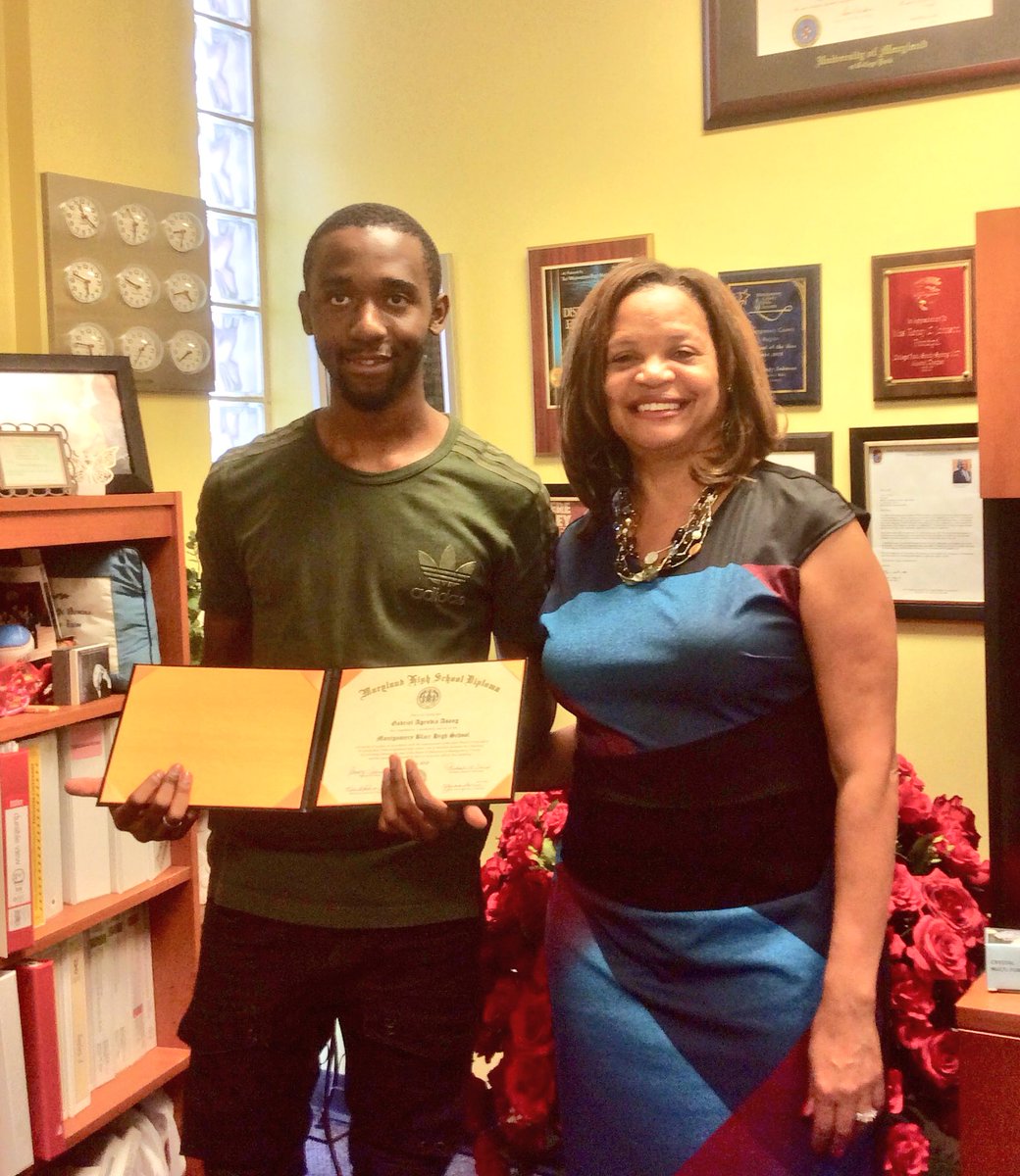 RenayCJohnson's tweet photo. So PROUD of Blair Graduate Gabe! 🎓 I awarded his diploma today! 👏🏼 https://t.co/jl5kFU3VxM