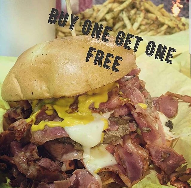 1 Pastrami in Vegas (Sammyspastrami) Twitter