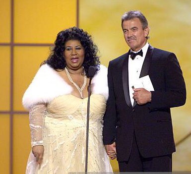 YRInsider's tweet photo. Rest In Peace to the Queen of Soul and our dear friend Aretha Franklin. Sending our deepest sympathies to Aretha’s family. #YR https://t.co/eka5v7okz4