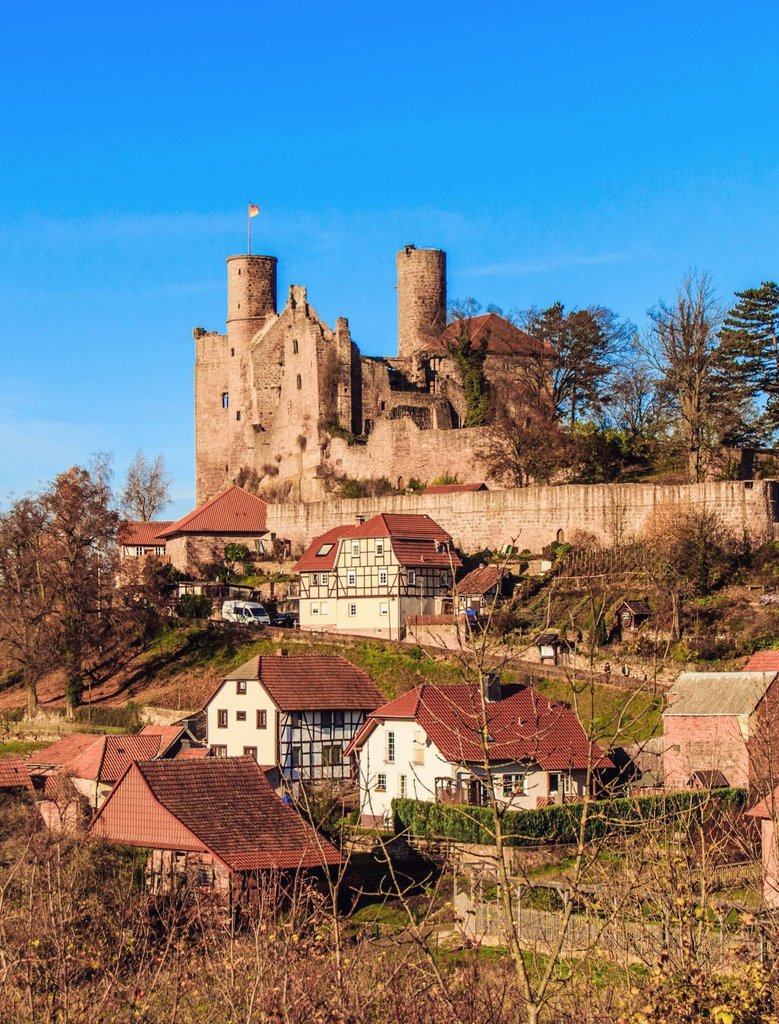 tsEmma15's tweet photo. #Hanstein castle, #Germany
In 2008, Hanstein Castle celebrated 700 years.
#history #architecture https://t.co/ILGI9cLFbg