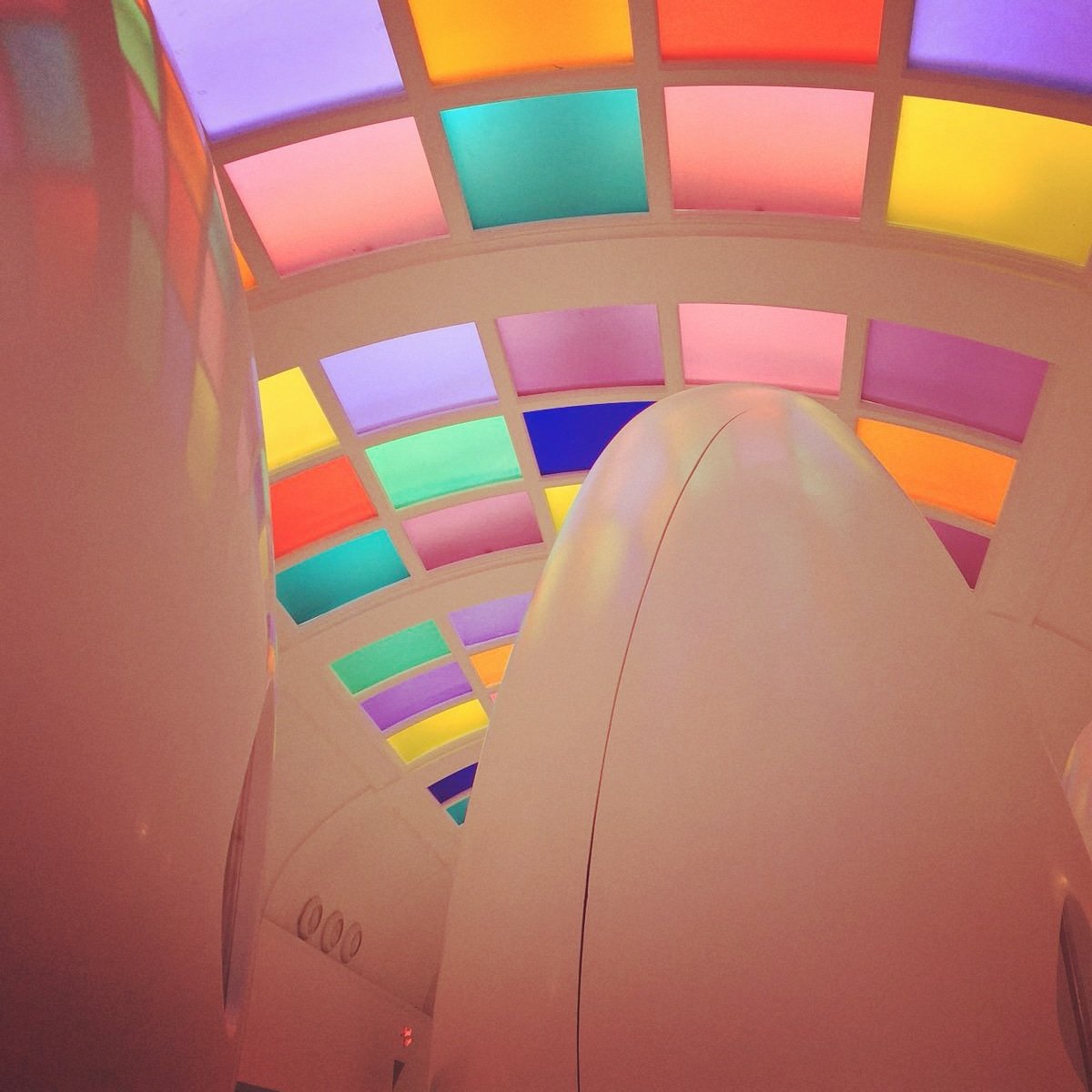 textureuk's tweet photo. Stopped by @sketchlondon for a spot of lunch today - still mesmerized by the ceilings.
#sketch #gladeroom #lunchdates #textureuk #productioncompany #3danimation #filming #editing https://t.co/z03imBGhly