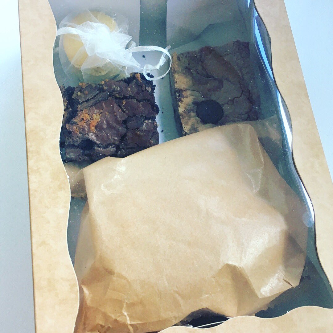 Cadbury themed treat boxes available for collection from Whitefield this weekend! Brownies, cookie bars, millionaire, cupcakes&amp;macs! £10 👌🏻