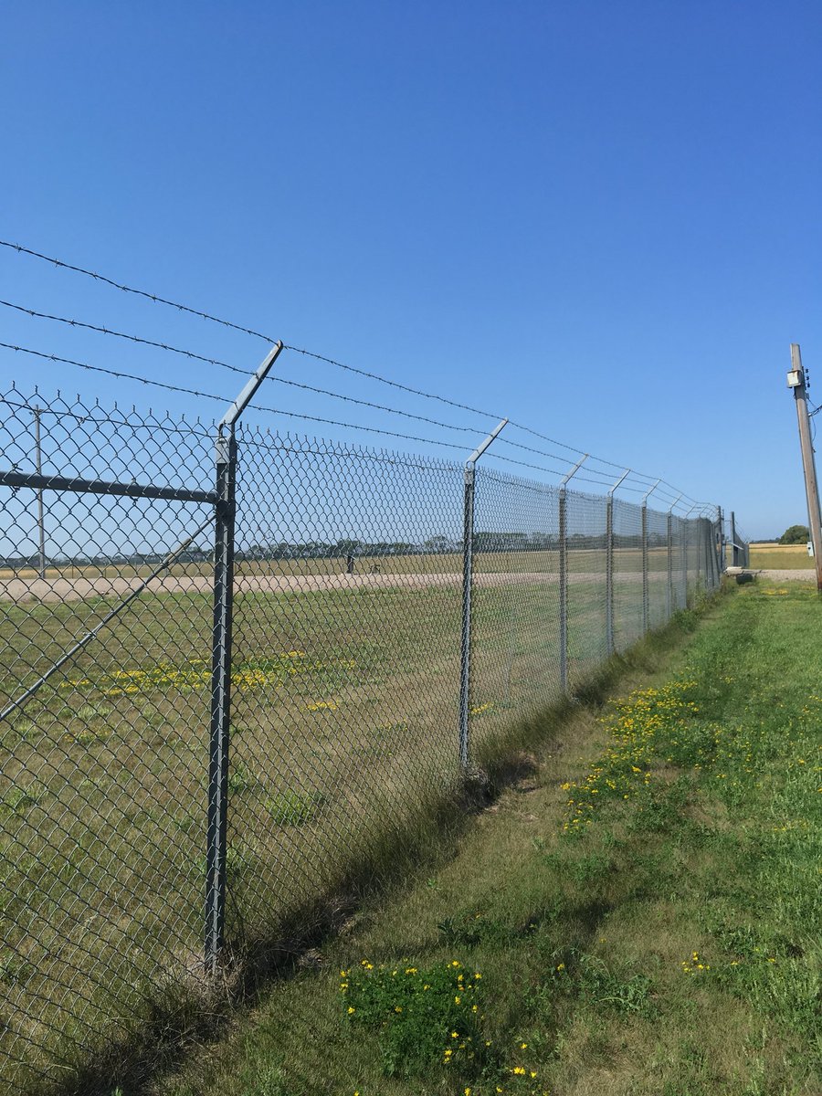 OscarZeroND's tweet photo. Strengthening November-33’s defenses! Barbed wire tensioning today. https://t.co/3esO3wcNXL