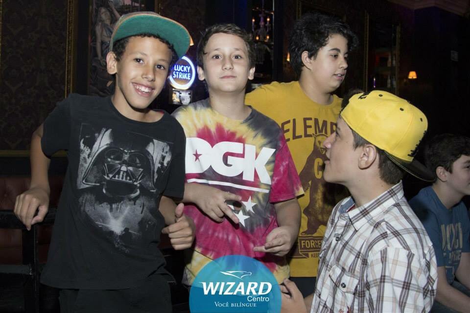 DaviPamplona's tweet photo. Saudades vida de solteiro #2800 #hallowizard #agoraésósorveteria @negpik https://t.co/BDHGDtWXEA