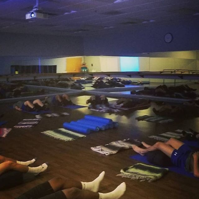 yogapowers's tweet image. MELT and yoga this morning with the USF Men’s soccer team! 📸@valpowers
#powersofone #powersofoneyoga #meltmethod #usf #usfmenssoccer ift.tt/2PgeIlu