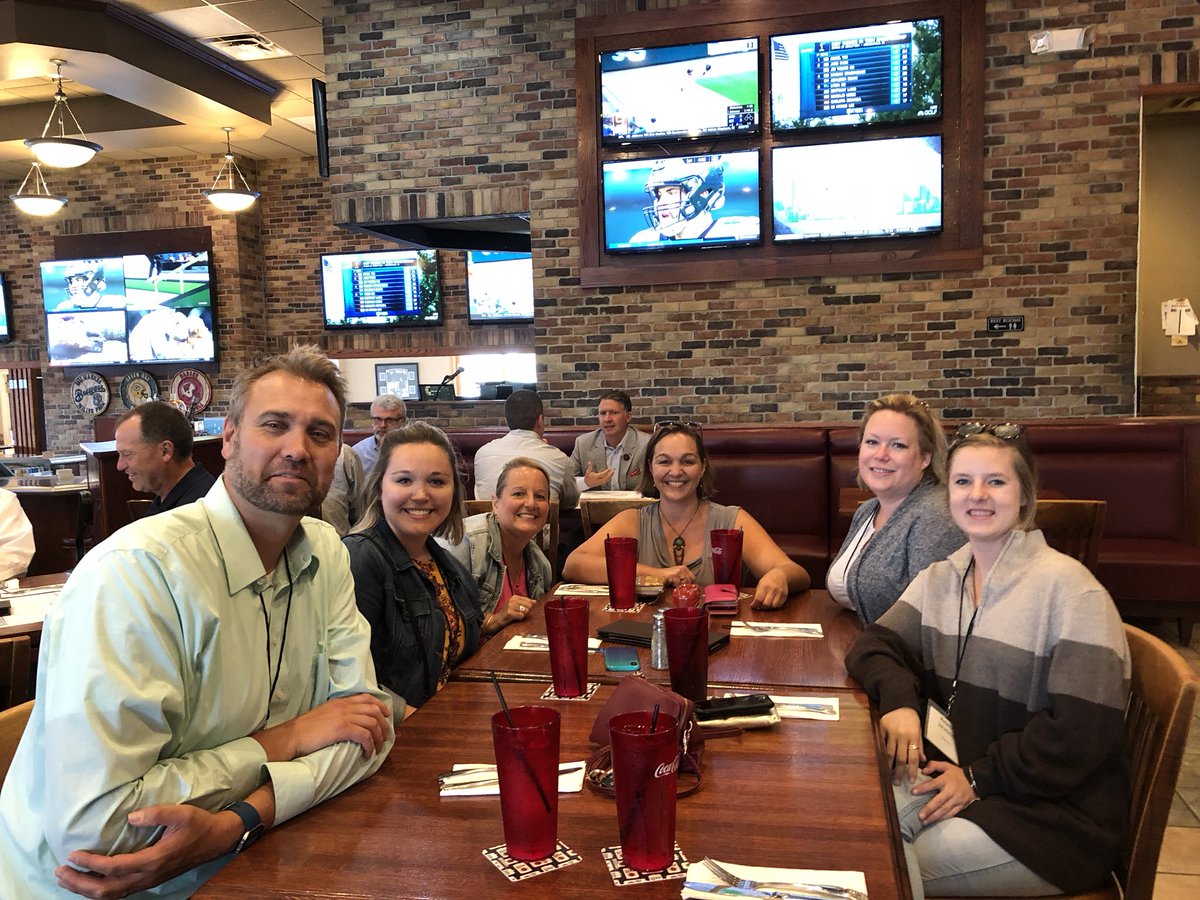 Exceptional week of learning with this group from <a href="/HorningMiddle/">Horning Hawks</a>.  #1Horning #isummitwisco18