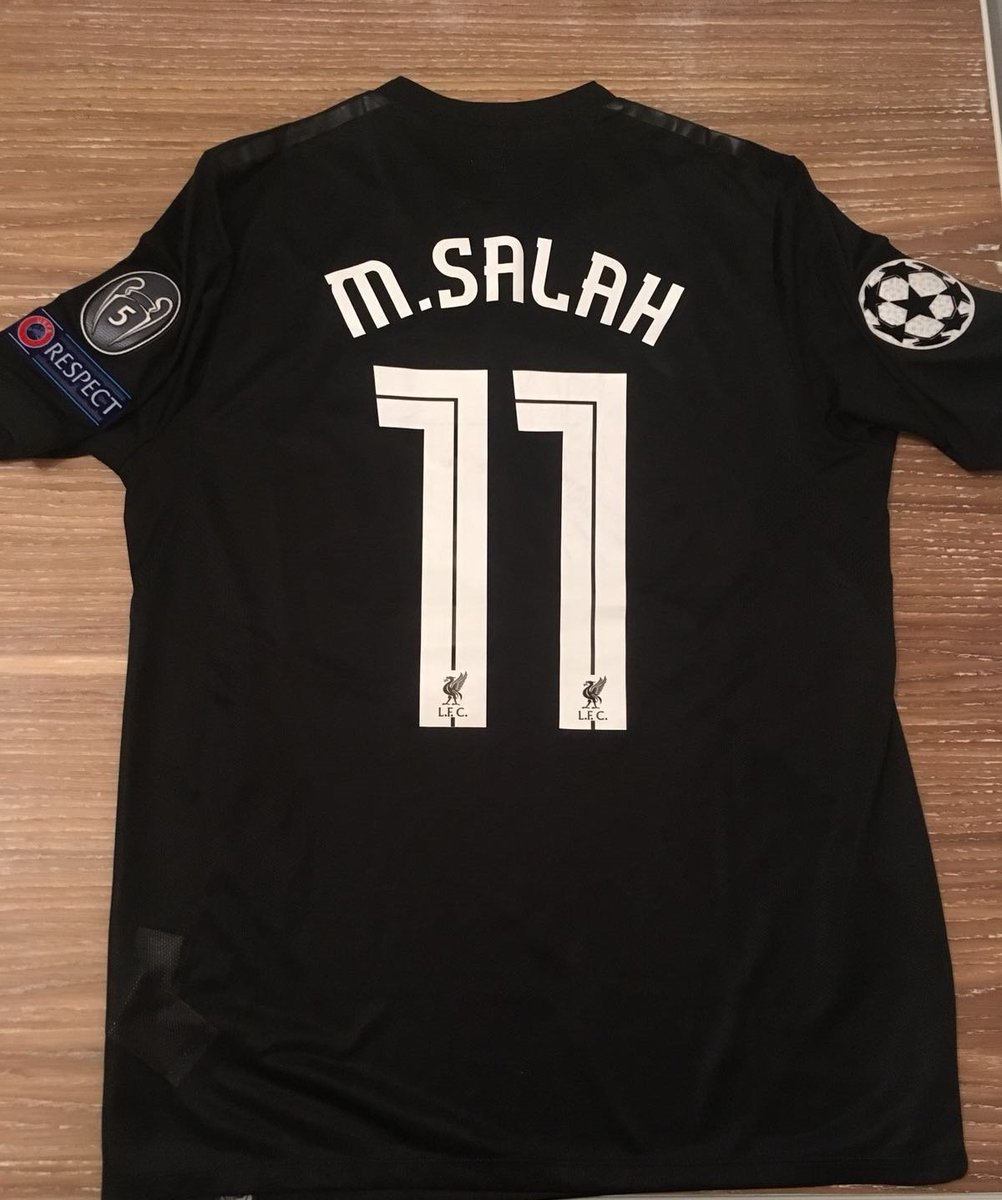 LFC_Turkiye's tweet photo. 📢 ÇEKİLİŞ ZAMANI!!

16 Eylül tarihine kadar; @LFC_Turkiye sayfamızı takip edip, bu tweeti RT eden ve beğenen bir şanslı takipçimize #11 Mohamed Salah baskılı, 125. yıl özel "Limited Edition - Pitch Black" formasını hediye edeceğiz! 🎁🤩

HERKESE BOL ŞANS! 🎲🎰🔴 #LFC #YNWA https://t.co/ymO57zCMqJ