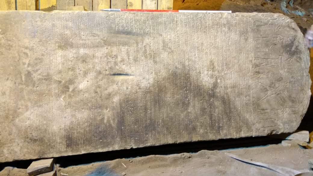 следы прошлых цивилизаций. следы более развитой цивилизации ссср. черный камень из иордании. изображения древних сооружений на бронзе. мегалиты следы цивилизации.