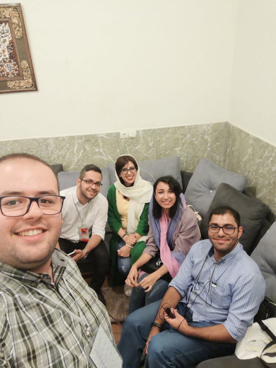 aminkhss's tweet image. سلفیهای باقیمونده امروز #coderconf هم اینا بودن