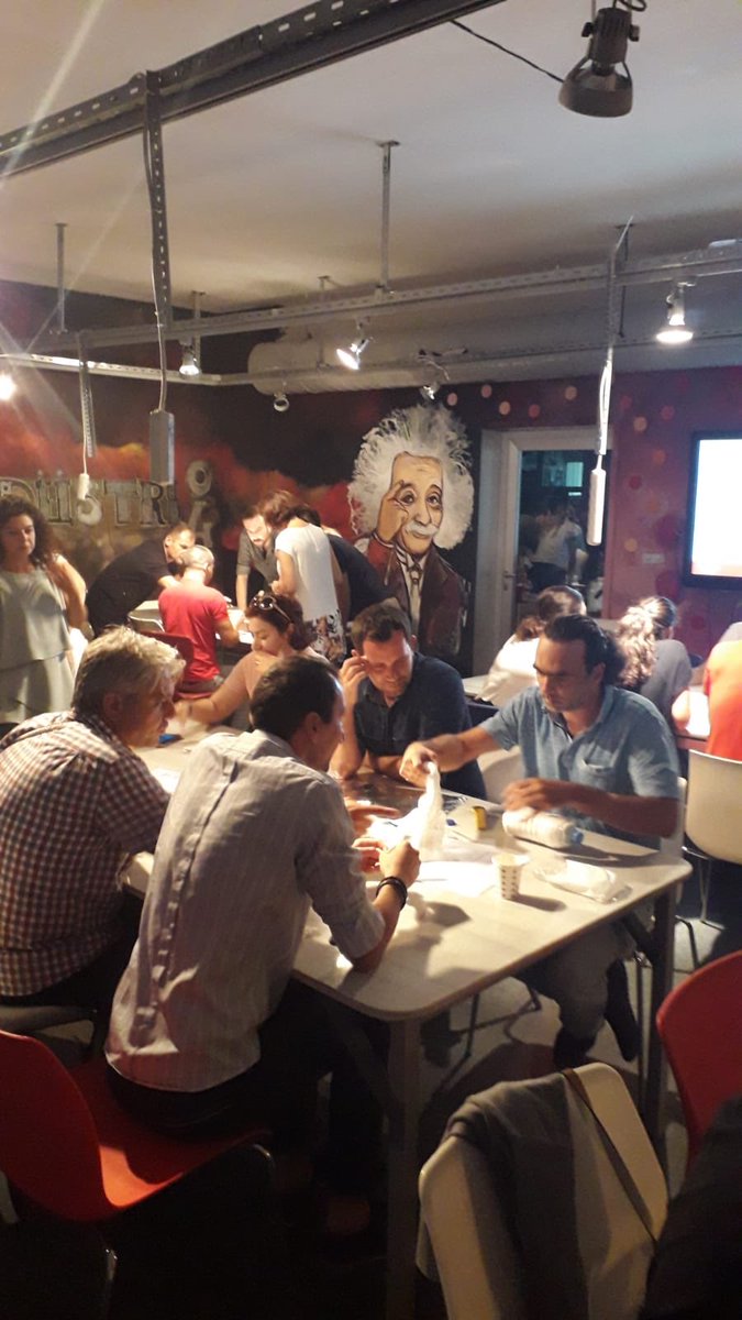 Geleceğin Einstein’larını yetiştirmek için Matematik, Fizik, Kimya ve Biyoloji zümre başkanlarımız uygulamalı STEM eğitimindeler 👍👏💪#stemgelecektir <a href="/EnverYucel/">EnverYucel</a> @dagozlem <a href="/ozgeeasln/">Özge ASLAN</a> <a href="/ErkenCocukluk/">Hale Güneş</a> <a href="/SencerCorlu/">M. Sencer Corlu</a> <a href="/TheUgurSaricam/">Dr. Uğur Sarıçam</a> <a href="/bahcesehir_k12/">Bahçeşehir Koleji</a> #bizbüyükbiraileyiz