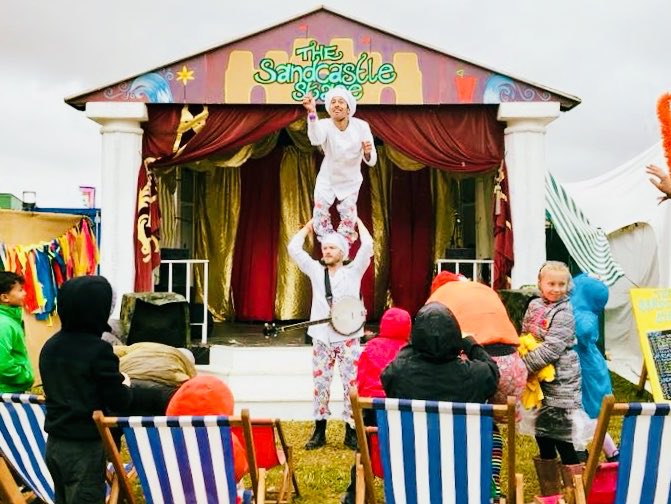 Circadian (@circadiantroupe) on Twitter photo Thanks <a href="/KidztownBoom/">Kidztown Boomtown ✨</a> lovely show at the weekend! Rain or shine it’s always cooking time! Thanks <a href="/KidztownBoom/">Kidztown Boomtown ✨</a> lovely show at the weekend! Rain or shine it’s always cooking time!