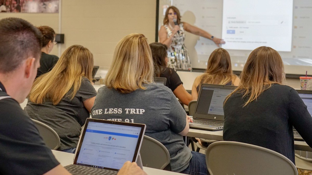 RyanJMaine's tweet image. THE @RoniMacD training over 70 @SantiagoSharks teachers today on the power of #GoogleEDU AND it was a voluntary training. So proud of our staff showing #techgrit! #SHSALLIN