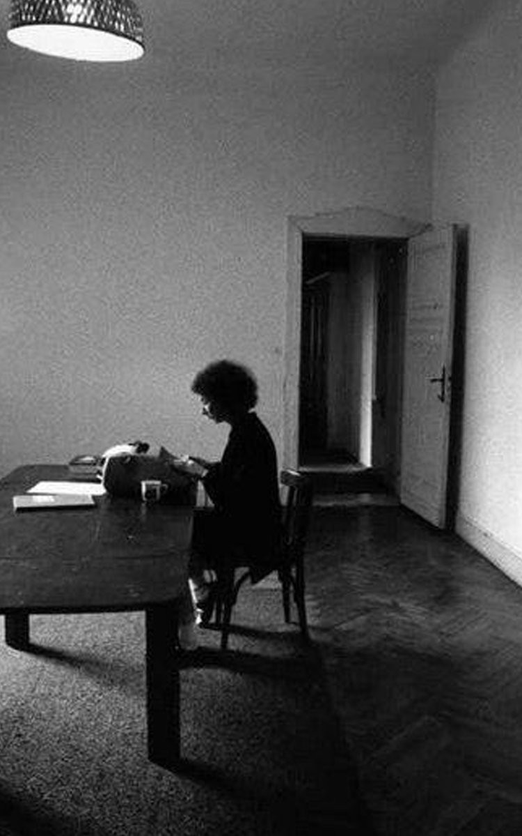 Ediciones Salamandra tweet media