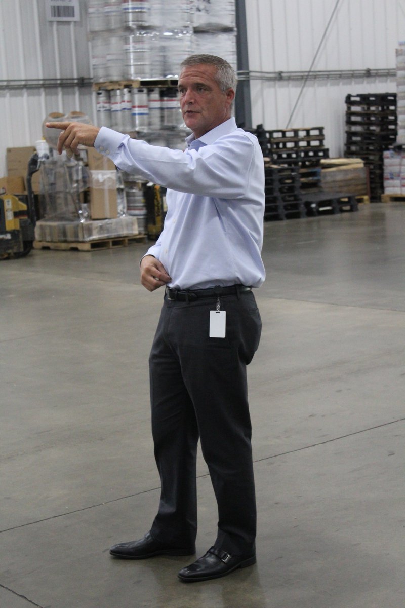 eoStar's tweet photo. The @thealliancebev tour was absolutely amazing! All attendees were soaking up the insight Shannon Gary shared with us. Once again, thank you Alliance Beverage for providing us with this opportunity! #2018UserForum https://t.co/ECse5PtuLu