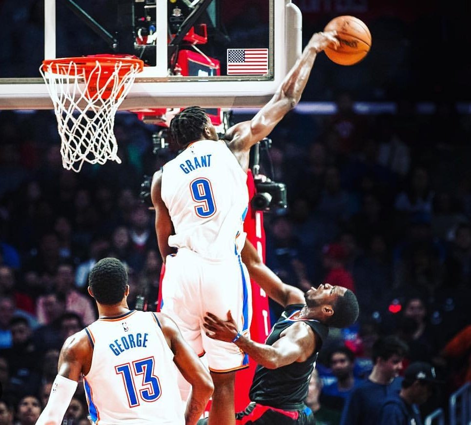 OKCThunder_MA's tweet photo. #NBABlocksWeek ⚡⚡ https://t.co/sNGXZyS9eV