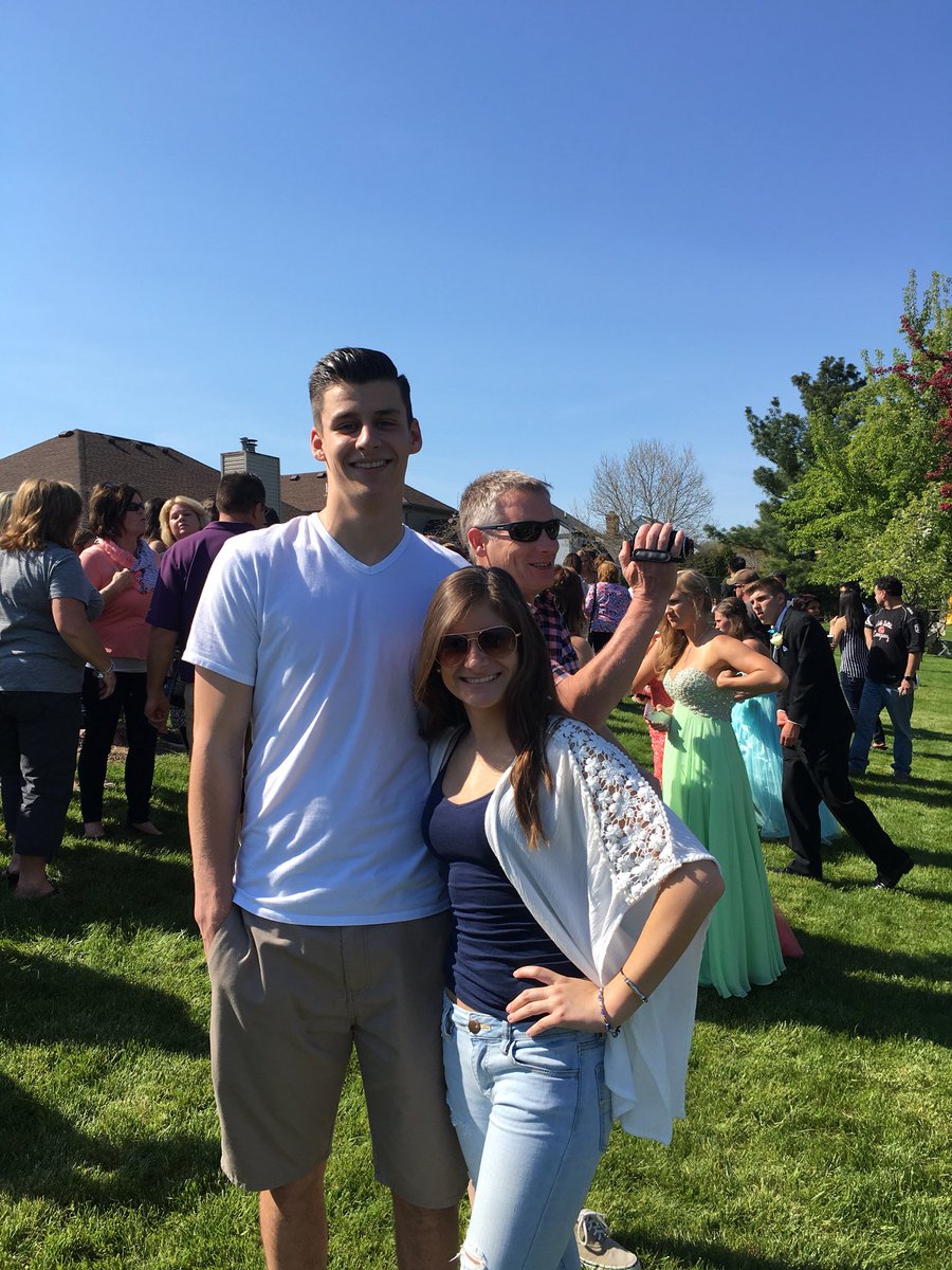 Happy Birthday to my favorite brother! Love ya Alec💙 <a href="/Alec_Sharpe25/">Alec Sharpe</a>