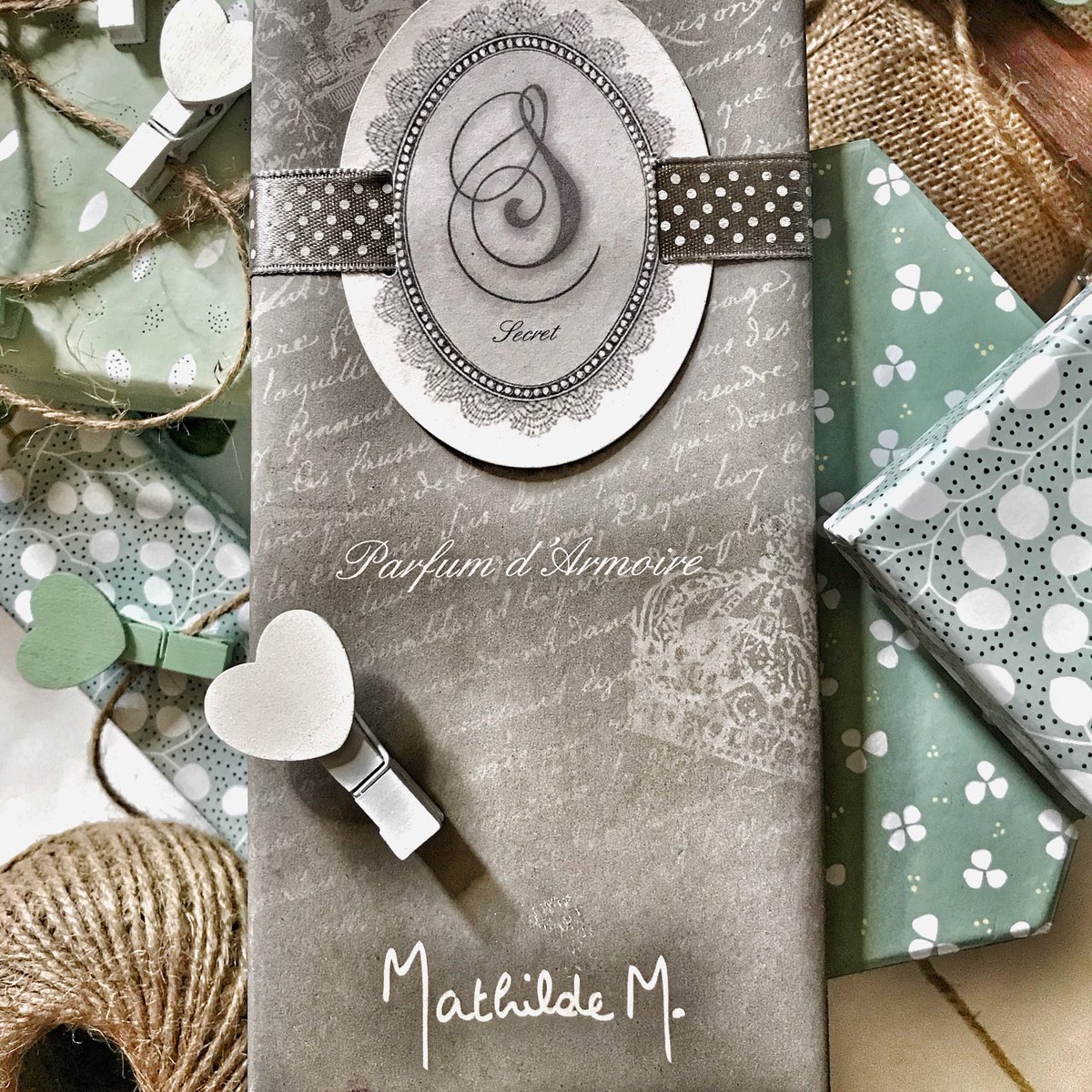 MitraEtemad's tweet photo. Le plaisir le plus délicat d’une tablette parfumée Mathilde M 💛
#MathildeM #TabletteParfumee #Deco https://t.co/kqJo1zTzXy