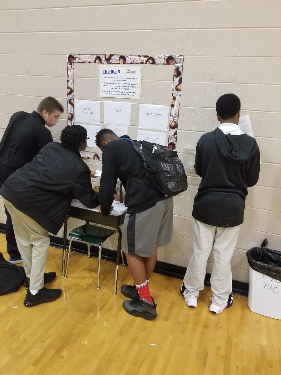 JaniceEpperson2's tweet image. Coach Woods’ PE class operating effective the first 10 min of Wellness class! #DoNow