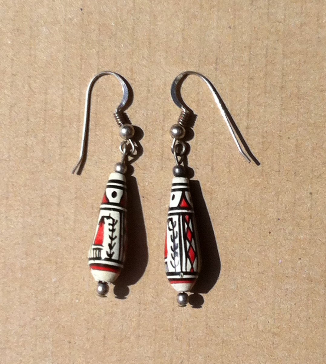 Excited to share the latest addition to my #etsy shop: vintage ceramic drop ear rings, south american folk pattern in red and black, sterling silver hooks etsy.me/2MULlTY #jewelry #earrings #no #women #ceramic #earlobe #vintagejewelry #ceramicbeads #sterlingsil