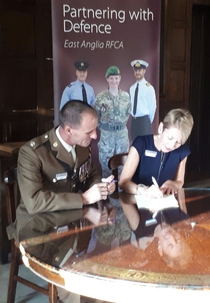 Jennifer Canham tweet media