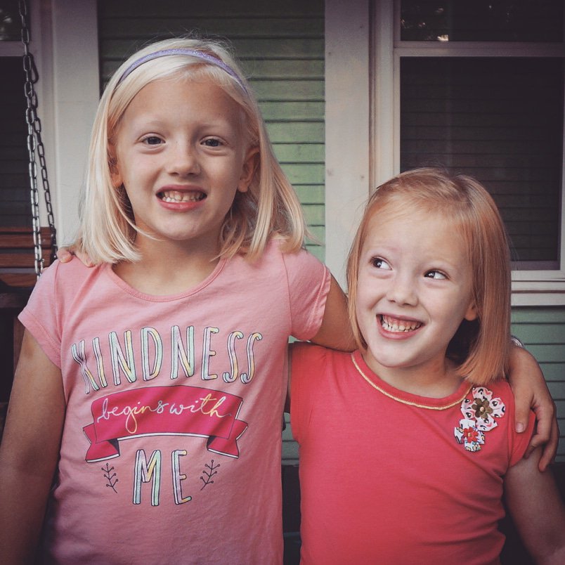 Tommyspall's tweet photo. The first day of school for our sweet girls!  2018/2019!  We are stoked!  Going to be an awesome year! #firstdaycub @BrenhamISD #BrenhamUnited https://t.co/7IhInsLdOO