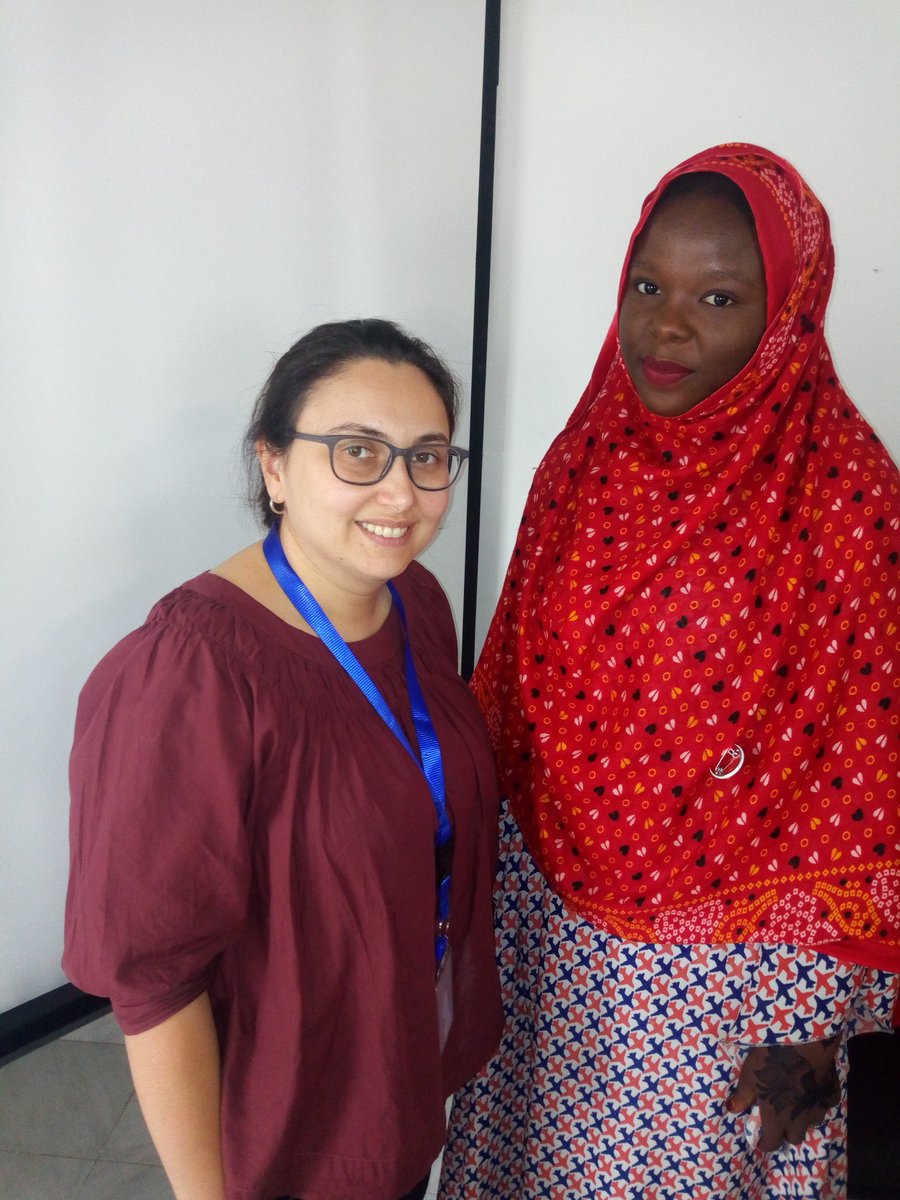 ummyhabeba's tweet image. With Nrangis @OCHA #Translatorswithoutborders